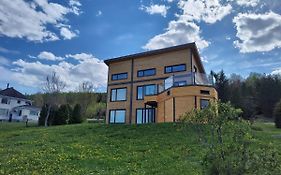 Auberge Country Inn